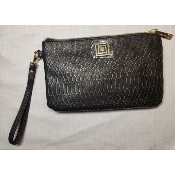 Liz Claiborne Handbags - Liz Claiborne ‎ Black Clutch With Built In Charger Cables NWOT Android/ Iphone